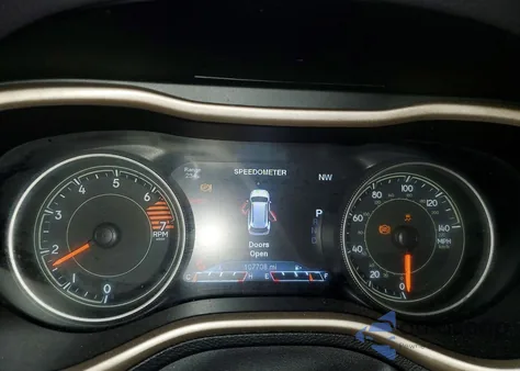 2016 Jeep Cherokee Limited z USA, uszkodzony, nr VIN 1C4PJMDB9GW368652